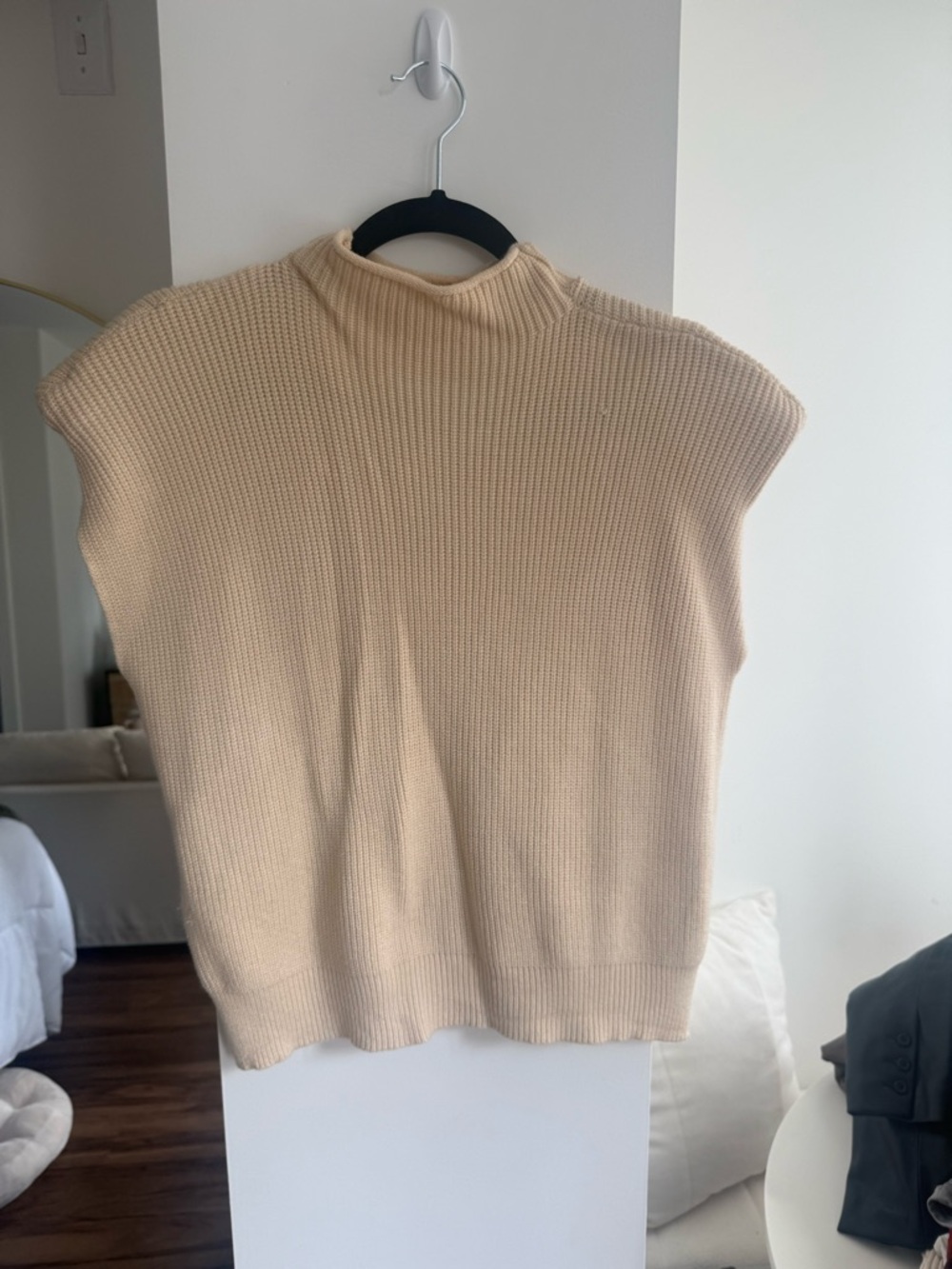 Amazon Women Sweater Vest Cream